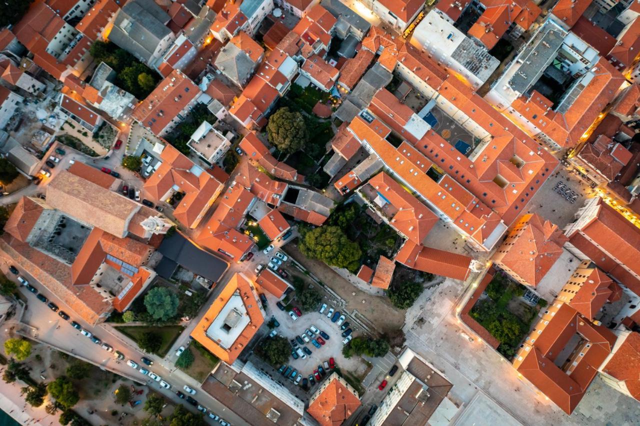Apartments & Rooms Andrea Zadar Exteriör bild